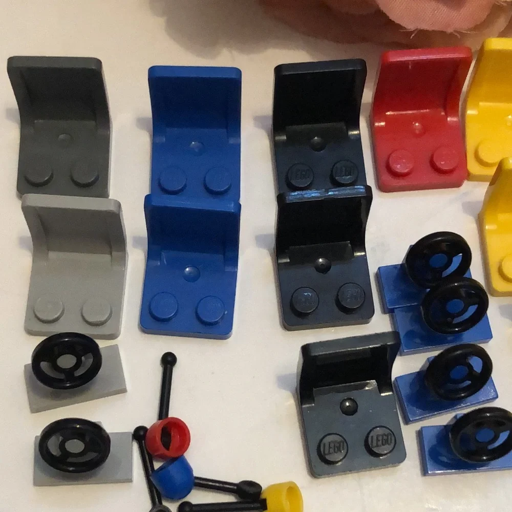 LEGO CAR SEATS VINTAGE LEGOS STEERING WHEELS LEGO Car Doors 80-90s LEGO